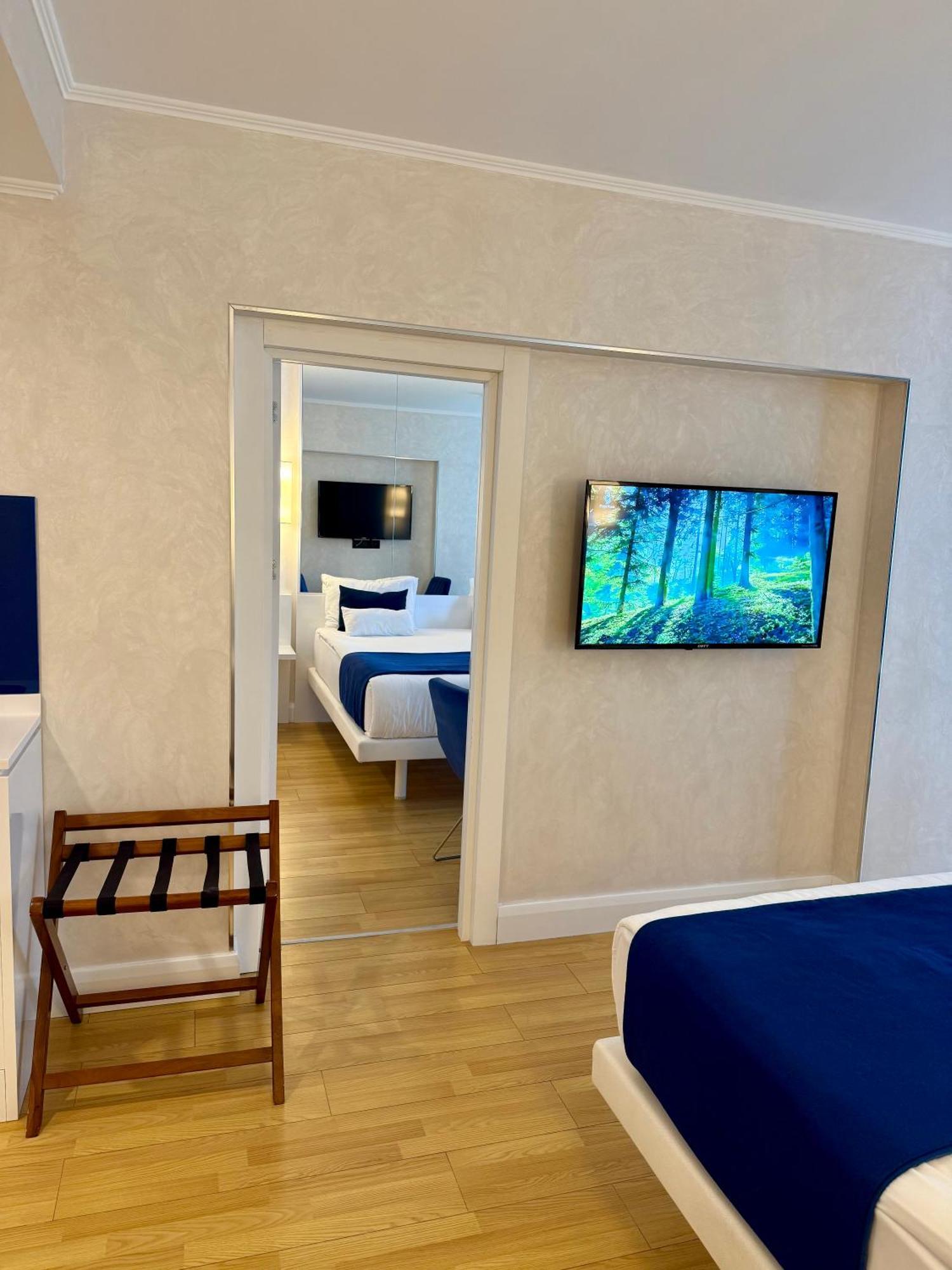 Seaside Vip Hotel Batumi Exterior photo